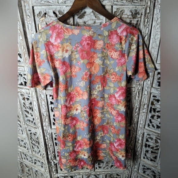 LuLaRoe Oversized Floral Perfect Tee XXS - Picture 2 of 11